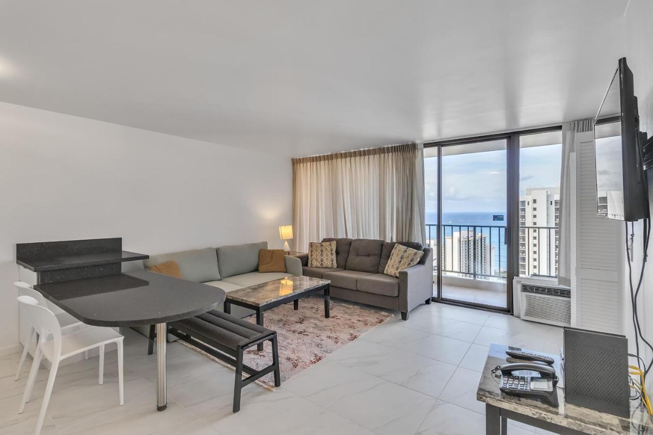 Sea View Condos At The Waikiki Banyan - Free Parking! Honolulu Eksteriør bilde